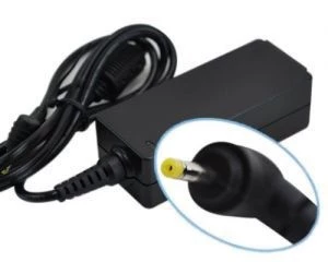 Samsung 19V 2.1A (nazik)