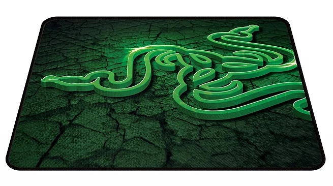 Razer Goliathus Control Fissure - Medium Gaming Mouse Pad